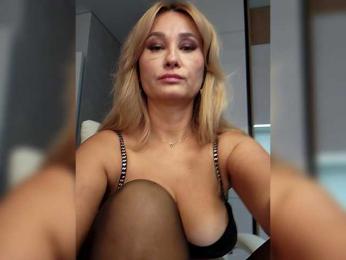 hold-me-tight bongacams stream image