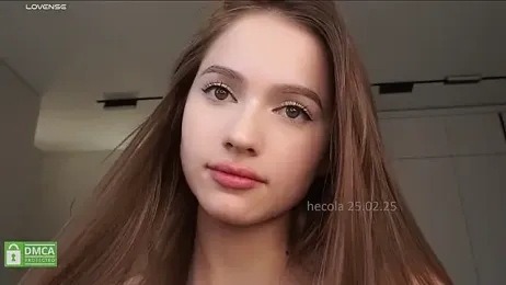 hecola stripchat stream image