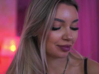 ArtTeasee bongacams stream image