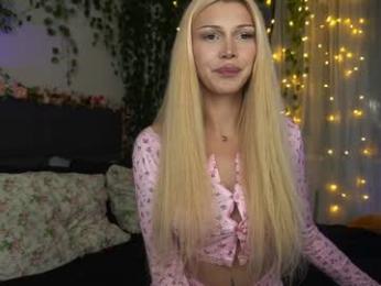 touch_me_if_you_can chaturbate stream image