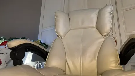 UrLillShy stripchat stream image, 15.12.2025 01:10