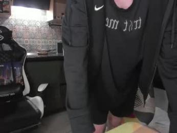 esthetics_boys chaturbate stream image, 26.12.2025 00:10