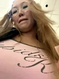 Aiko_Yumi stripchat stream image, 26.12.2025 17:30