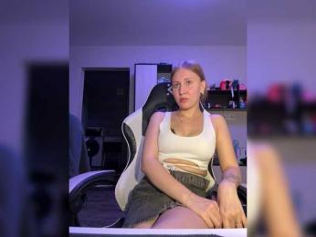 Durnaya_kis bongacams stream image, 29.12.2025 16:00