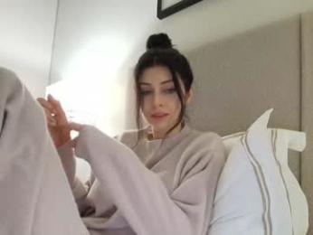 milla_bella chaturbate stream image