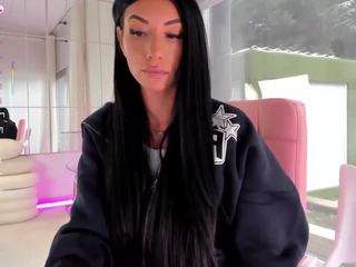 diamondt33n camsoda stream image