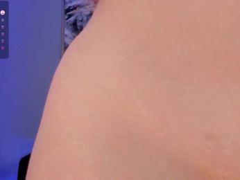 MadelineFox bongacams stream image