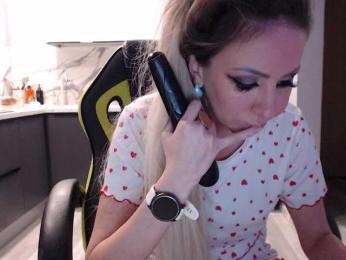 blondalina bongacams stream image