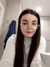 caressyourself stripchat stream image