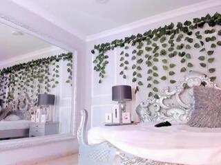 Iris Jones flirt4free stream image, 20.01.2026 13:00