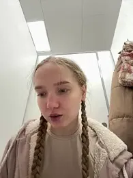 bambi_lu stripchat stream image