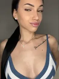 ilariea_girl stripchat stream image