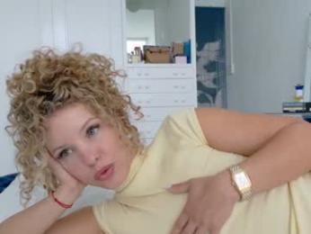 theislandgirl chaturbate stream image