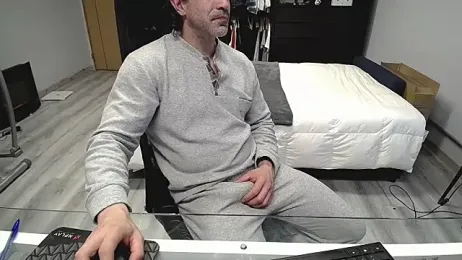 latinoo23bom stripchat stream image