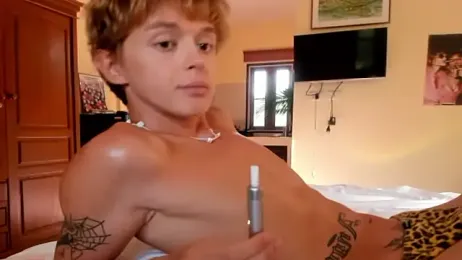 angleAndy stripchat stream image