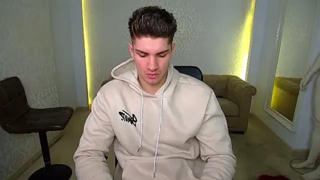 MaxKaiden stripchat stream image, 09.02.2026 05:30