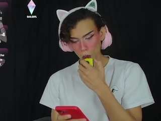 andyfboy02 camsoda stream image