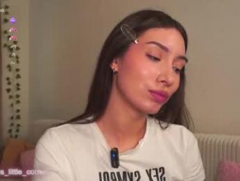 pamilarakestraw chaturbate stream image