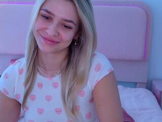 Maci Reynolds flirt4free stream image