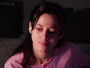 Taanni bongacams stream image