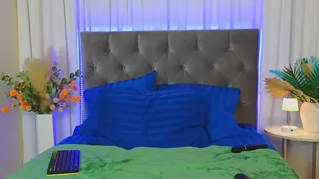 Ariana_Petite stripchat stream image