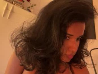 mriea_ chaturbate stream image, 16.02.2026 04:40