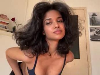 mriea_ chaturbate stream image, 16.02.2026 04:40