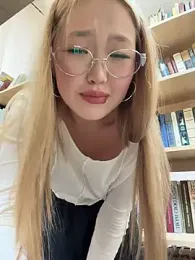 Aiko_Yumi stripchat stream image, 18.02.2026 16:00