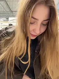 Sunny___Bunny stripchat stream image, 19.02.2026 13:00