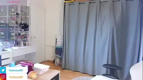 Hotenza69 stripchat stream image, 22.02.2026 08:20