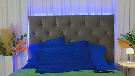 Ariana_Petite stripchat stream image