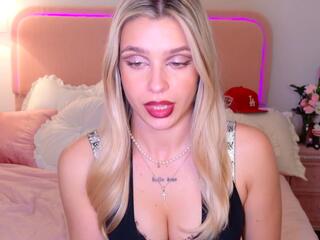 Maci Reynolds flirt4free stream image