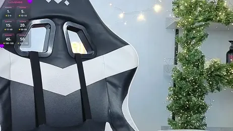 EdlaHewell stripchat stream image