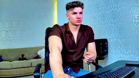 MaxKaiden stripchat stream image, 02.03.2026 05:30