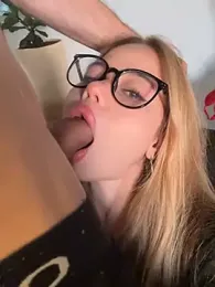 curchez_ stripchat stream image