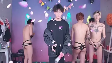 NTN-lucky stripchat stream image