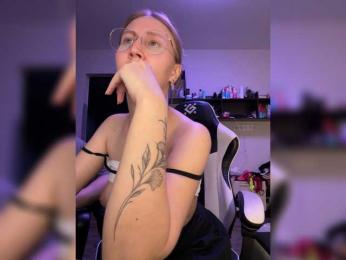 Durnaya_kis bongacams stream image