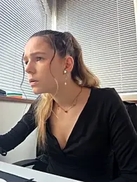 lucie_mehott stripchat stream image, 10.03.2026 09:50