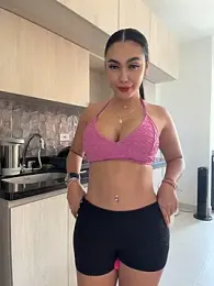 emma_andrew1 stripchat stream image