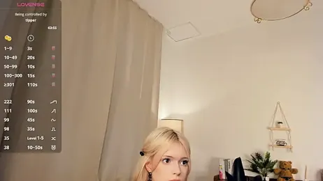 LaureMestler stripchat stream image