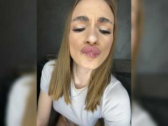 Pussyya bongacams stream image, 11.03.2026 15:50