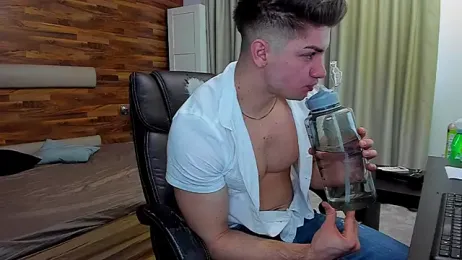 MaxKaiden stripchat stream image, 16.03.2026 07:00