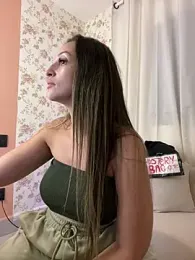 BelleLouiseVp stripchat stream image