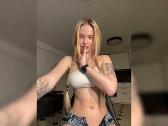 VladaMais bongacams stream image