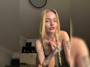 VladaMais bongacams stream image