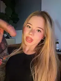 curchez_ stripchat stream image