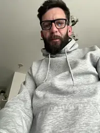 Michel_huge stripchat stream image