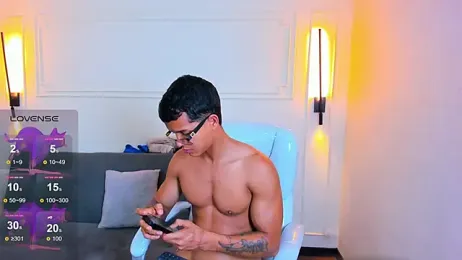 Paradise_boy_s stripchat stream image