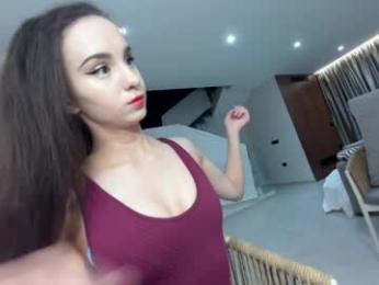 ehotlovea chaturbate stream image