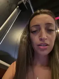 BelleLouiseVp stripchat stream image